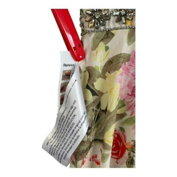 Mac Duggal Floral Beaded Flutter Sleeve Formal Gown Long Maxi Dress NWT Size 2 - Picture 8 of 8